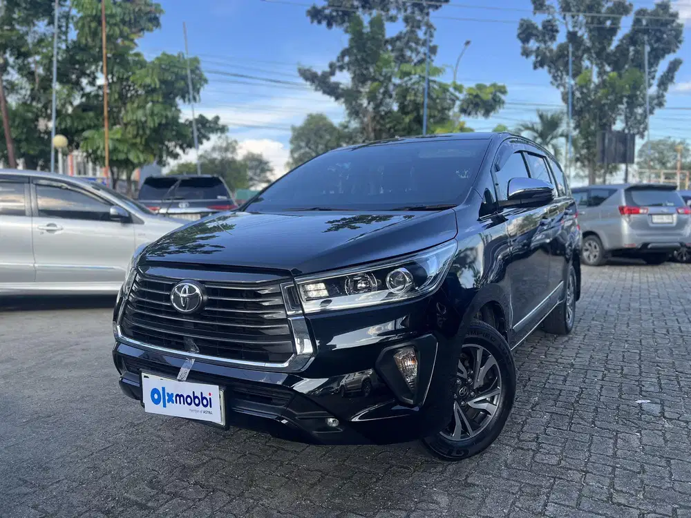 TOYOTA KIJANG INNOVA 2.4 V SOLAR MATIC 2022 _ BBS