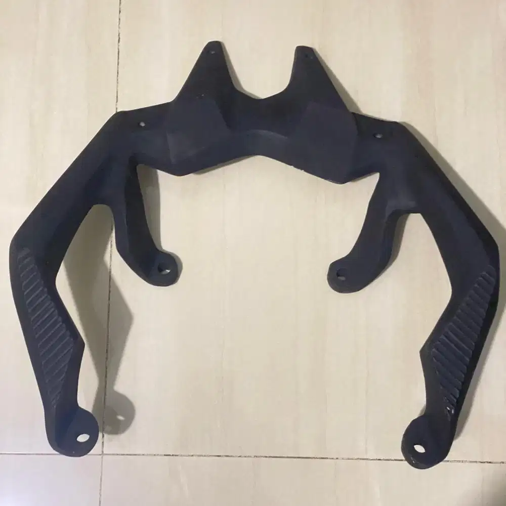 Behel / Braket motor ADV