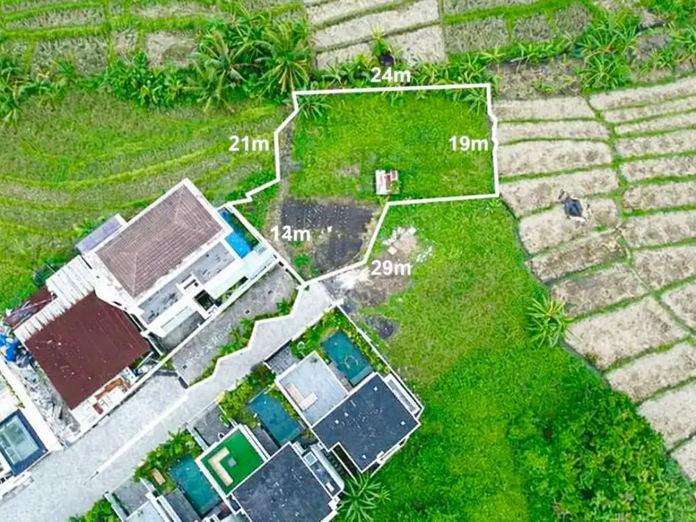 Tanah di Cemagi Bali, 300 meter dari pantai mengening
