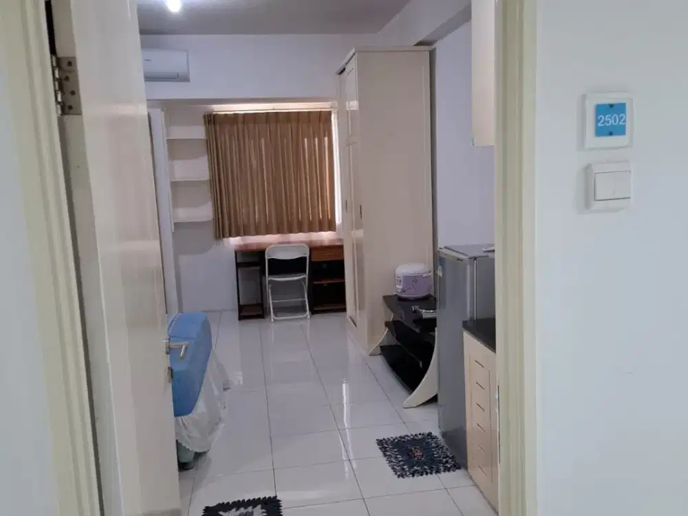 Disewakan Apartemen di UC Tower Berkeley (MC)
