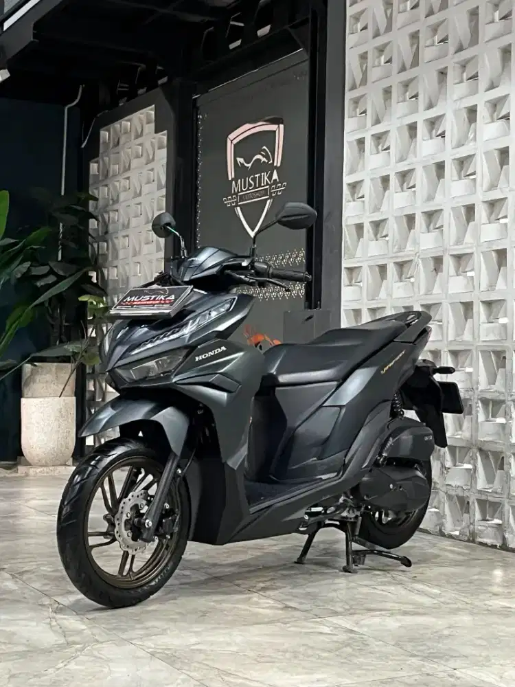 HONDA VARIO 125 KEYLESS 2024 - Chintia Mustika