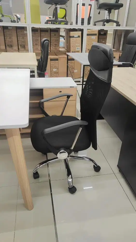 KURSI KANTOR SELMA