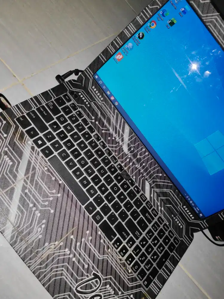 Laptop Asus X555Q