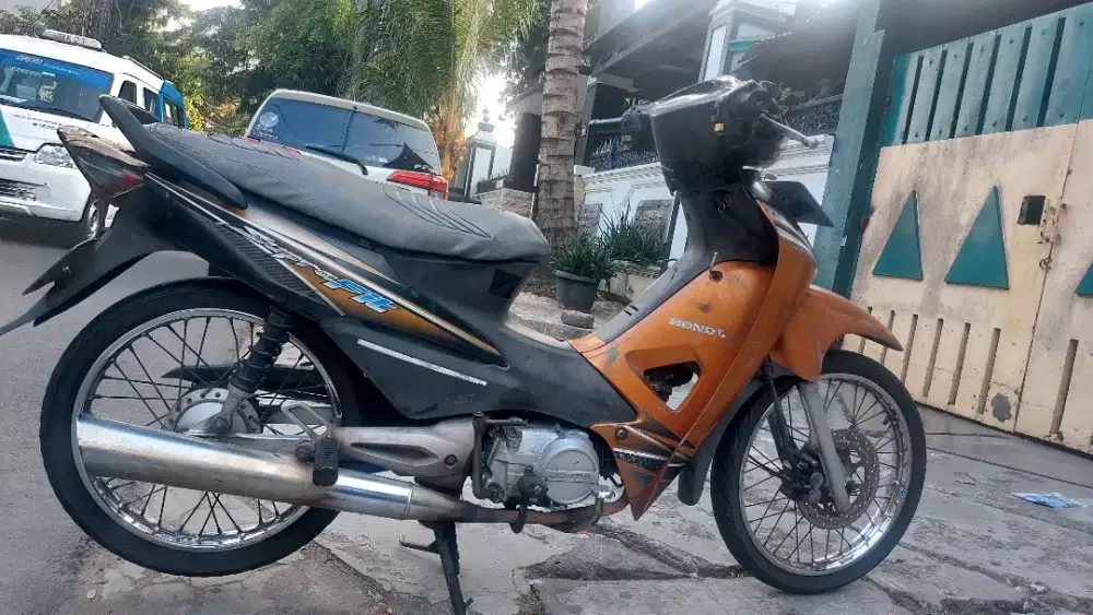 Dijual Honda Supra Fif