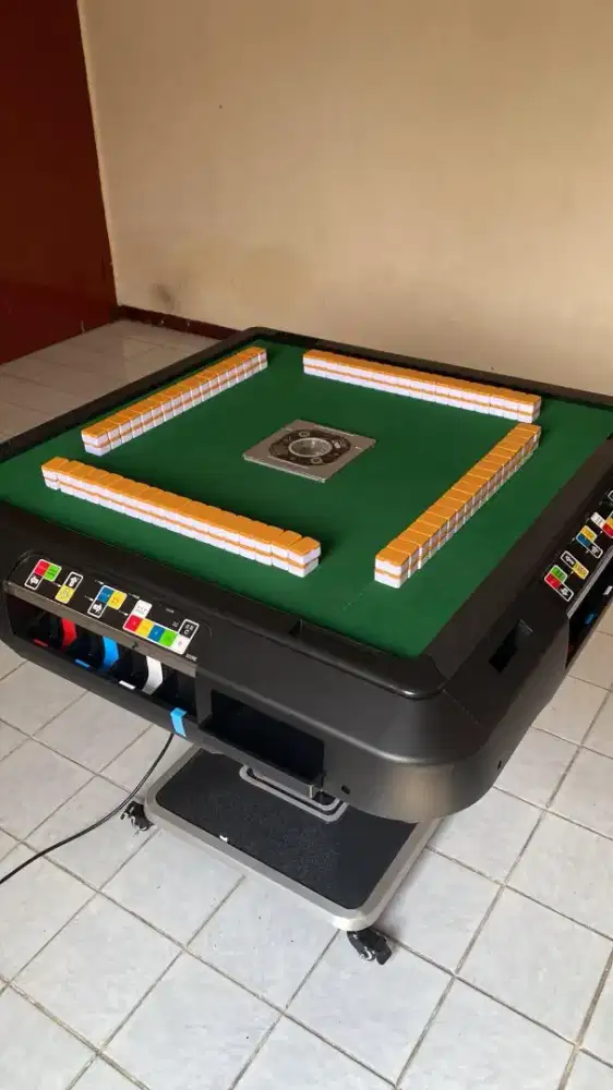 Meja Mahjong Jepang