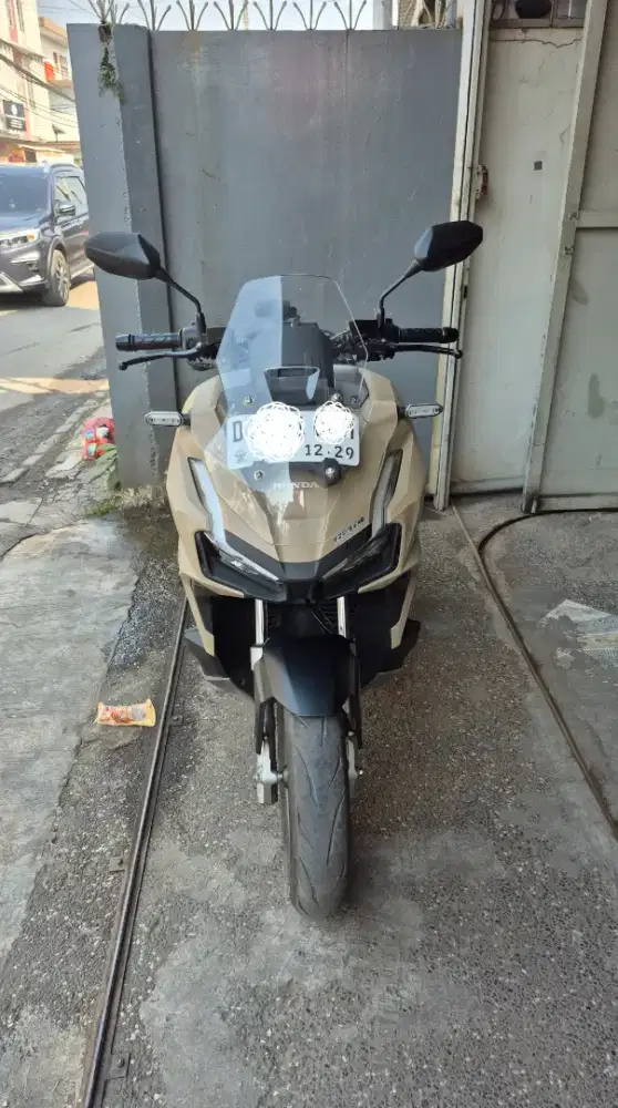 HONDA ADV 160 ABS MATTE SAHARA