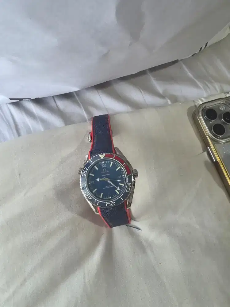 Jam tangan pria
