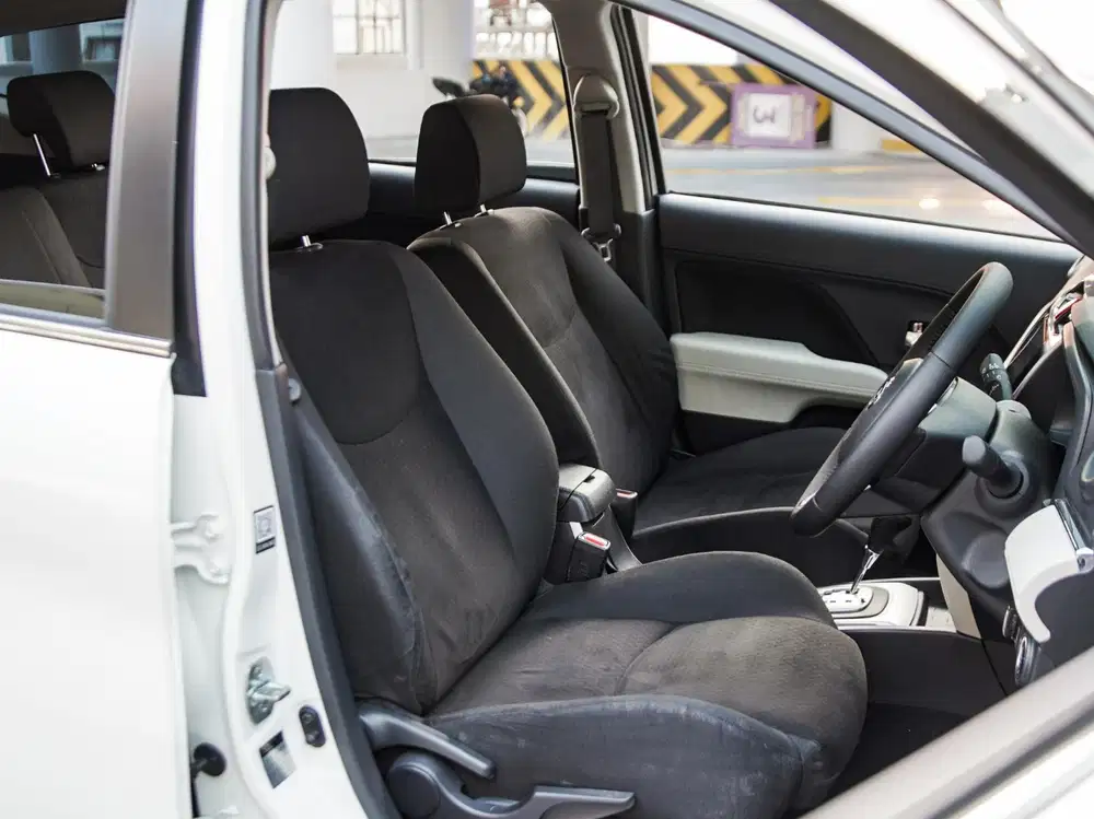 DAIHATSU TERIOS 1.5R AT TAHUN 2021