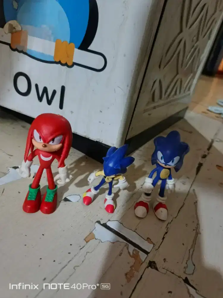 action figure sonic dan knuckle