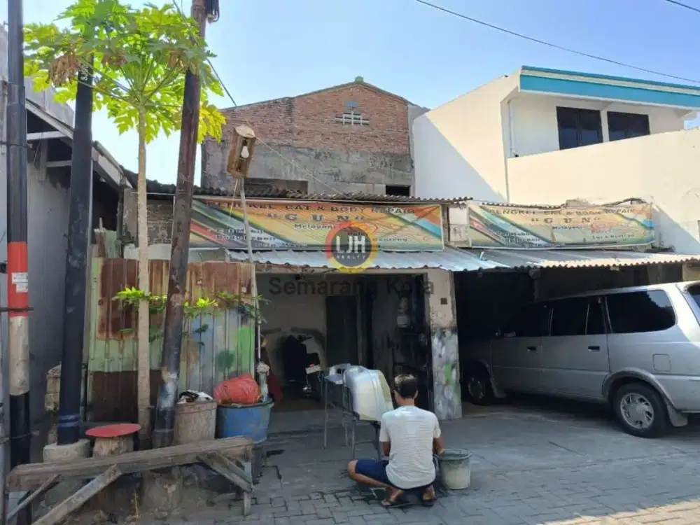 Bangunan lama di jalan Gendong