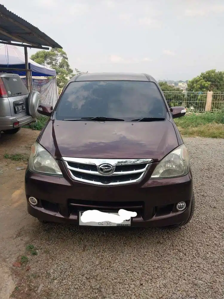 Daihatsu Xenia 2010 Bensin