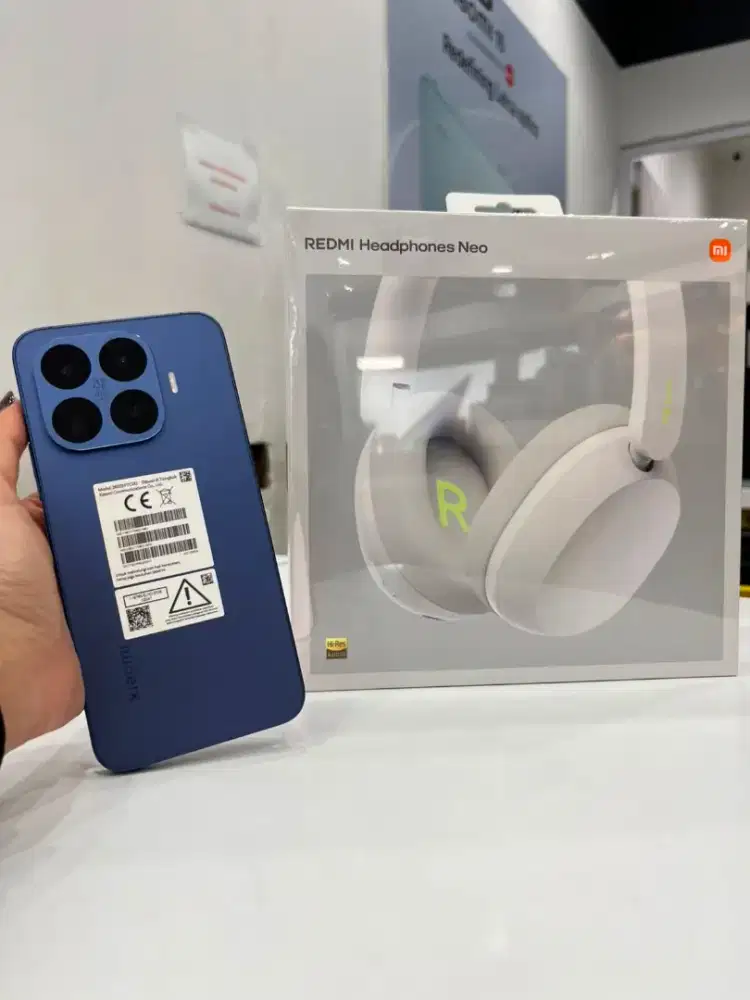 Xiaomi 17T Pro RAM 12GB/512GB Free Redmi Headphone Neo