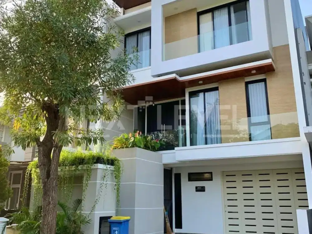 Dijual Hunian premium di kawasan elite Surabaya Barat THE MANSION PAKUWON INDAH dengan desain modern, full furnished, dan siap huni.