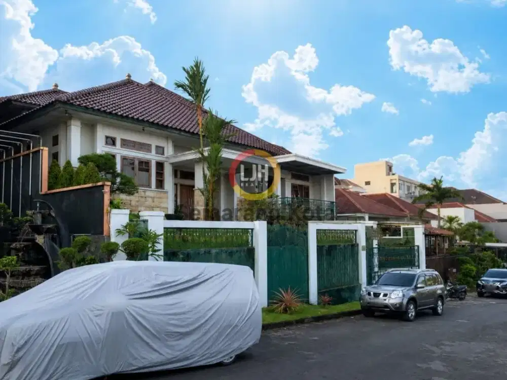 Rumah mewah di Bukit Indah Regency