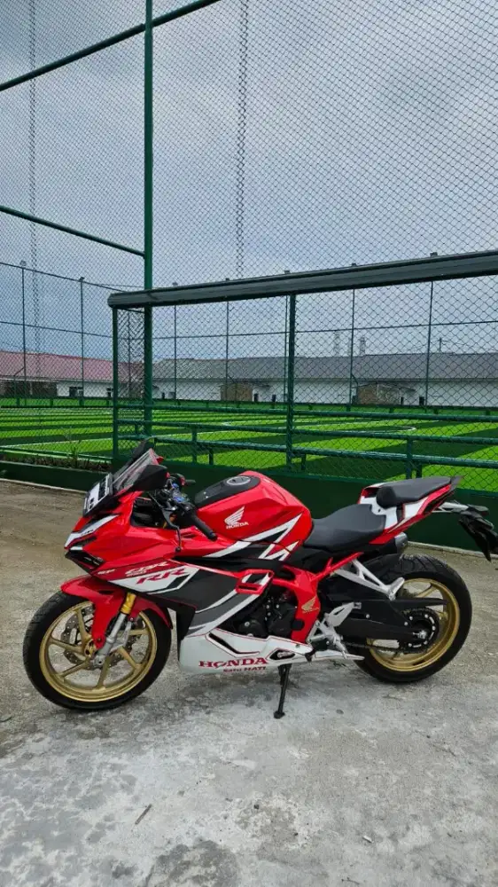 Jual sepeda motor CBR 250 cc