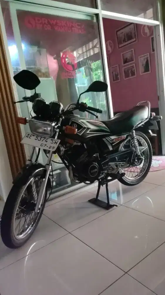 RX KING hitam 2004