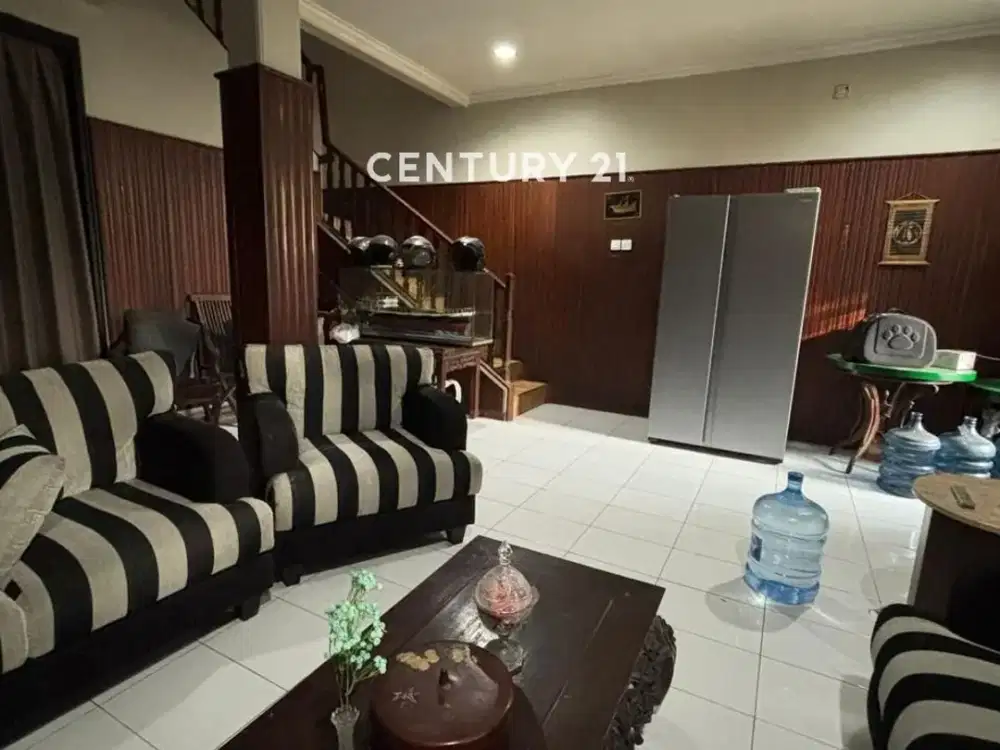 Dijual rumah siap huni dengan lokasi strategis di Sektor 2 Bintaro
