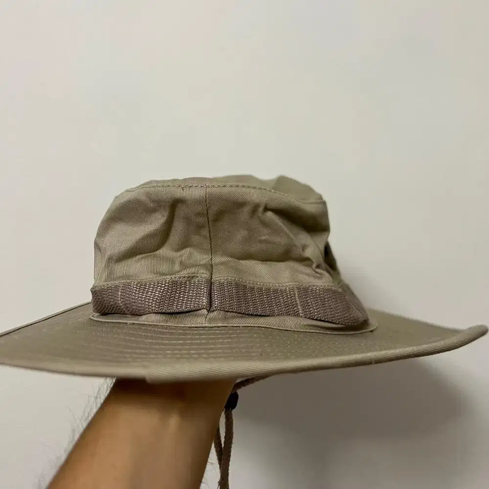 newhattan Bonnie hat