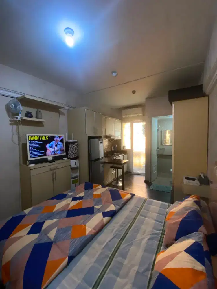 sewa apartemen harian green Pramuka city Jakarta pusat