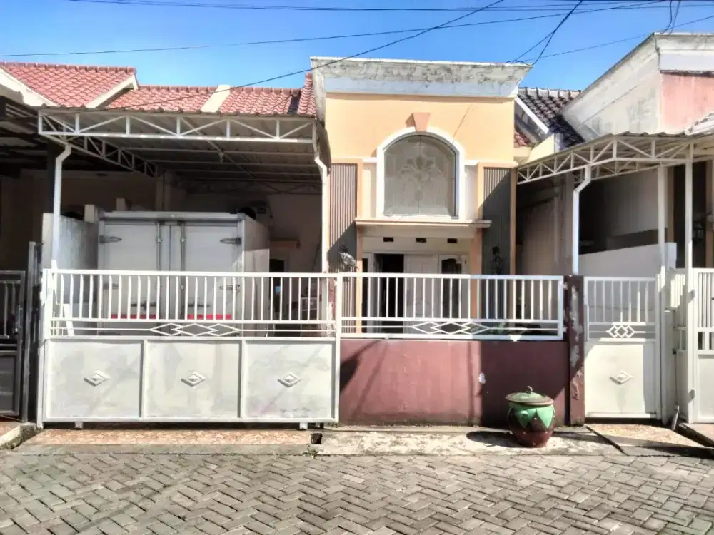 BU...Jual Cepat Rumah Strategis Lingkungan Asri