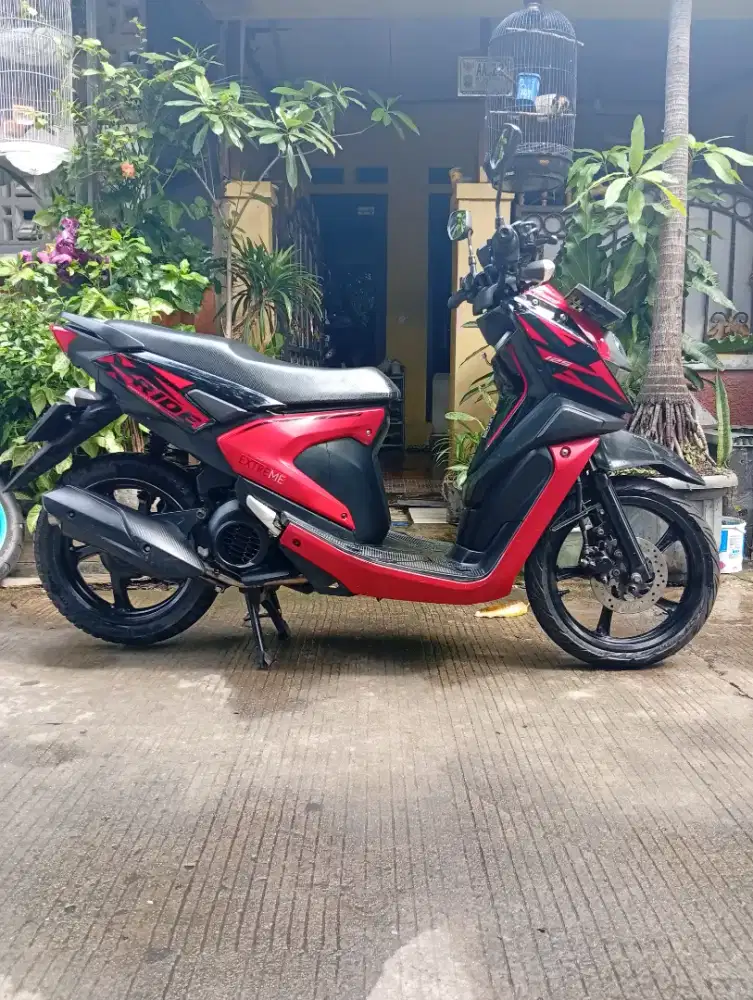 Yamaha X-Ride 2018 Merah Hitam