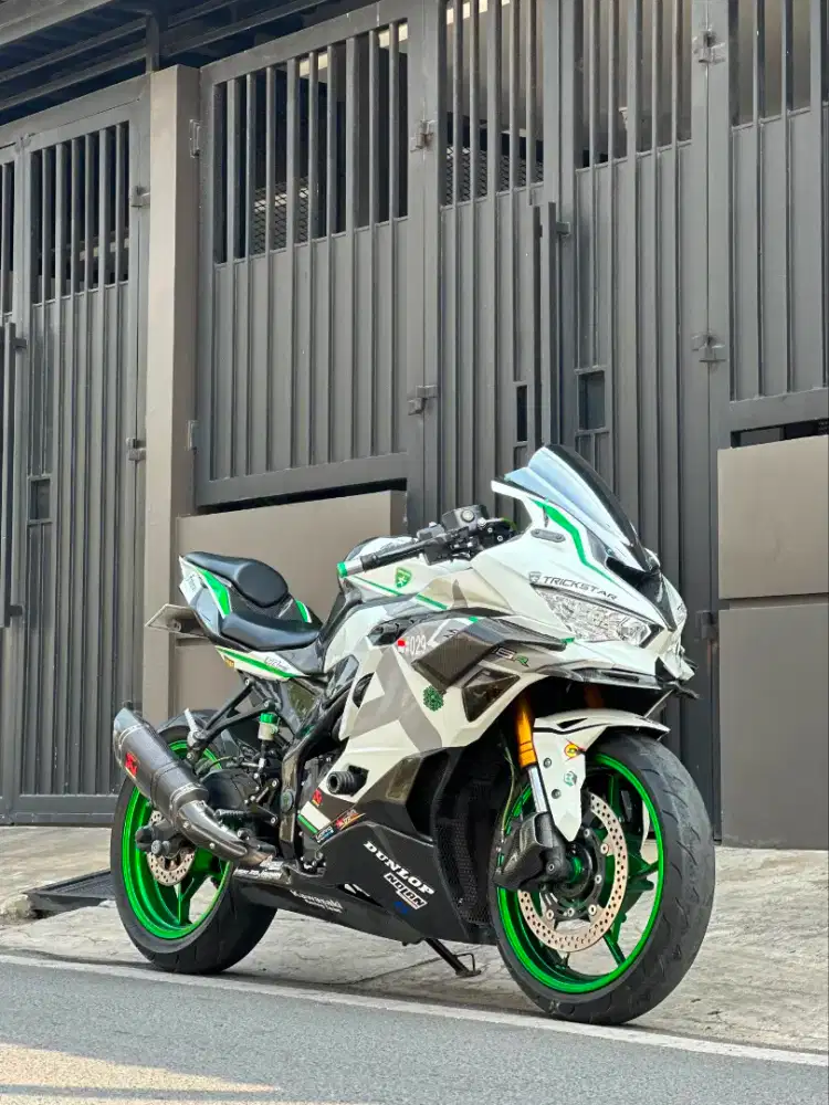Kawasaki Ninja ZX 25R Modif
