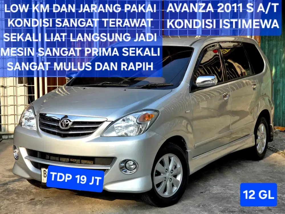 Low Km Toyota Avanza 2011 S 1.5 cc at automatic model 2010 G 2009