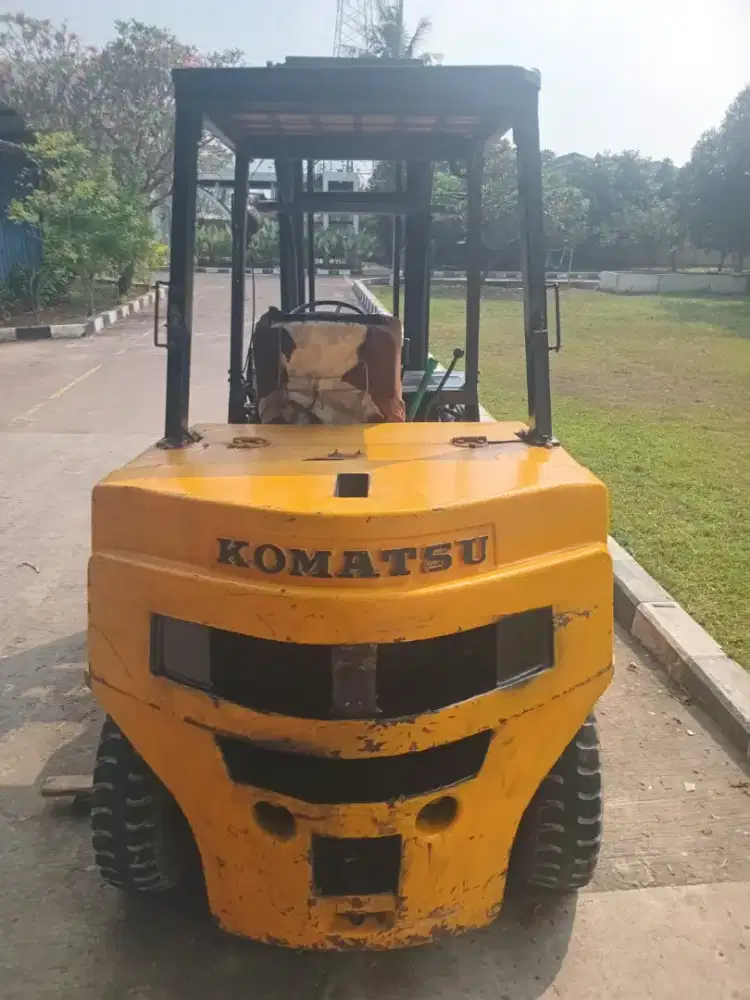 DiJUAL FORKLIFT 5 TON