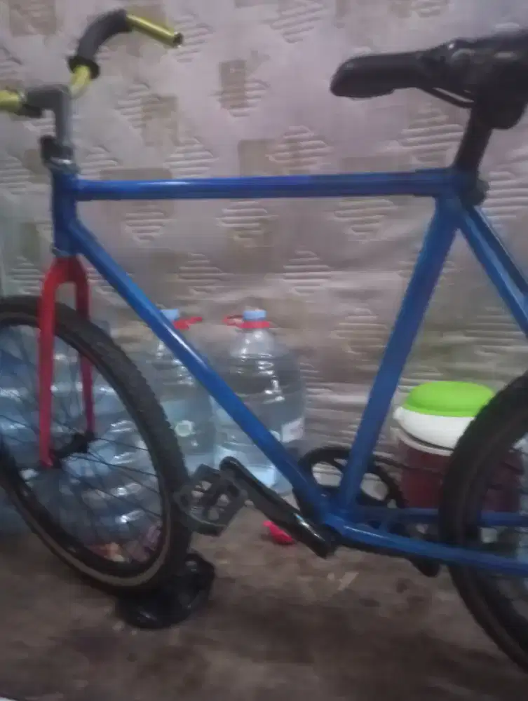 Sepeda fiksi ,, barang bagus