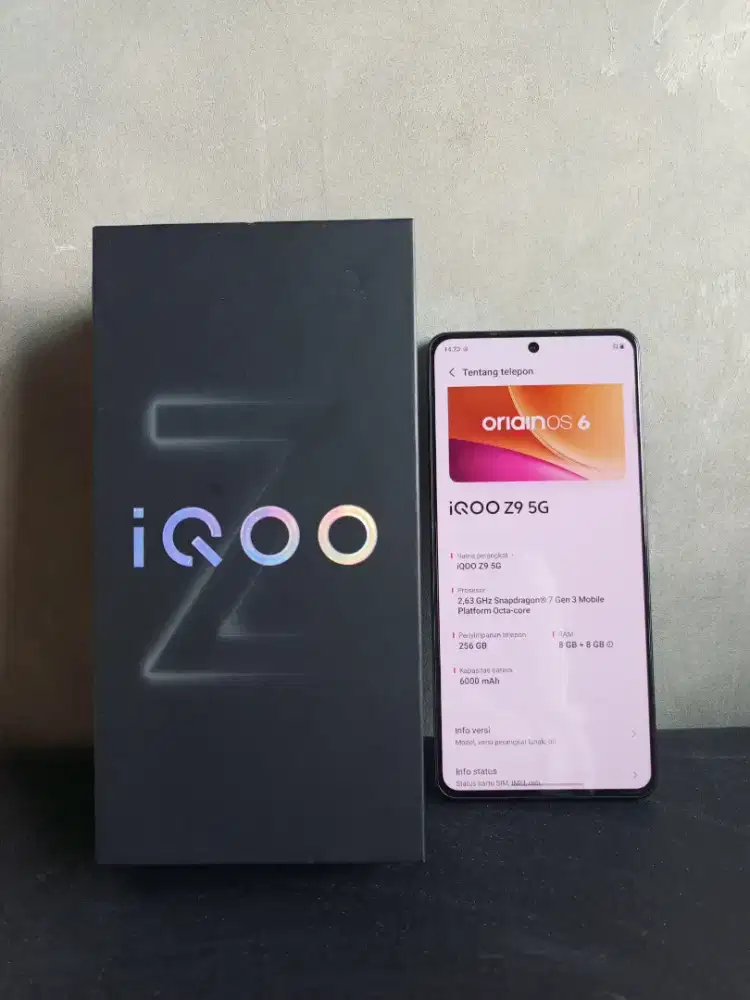 IQOO Z9 5G RAM 8GB / ROM 256GB