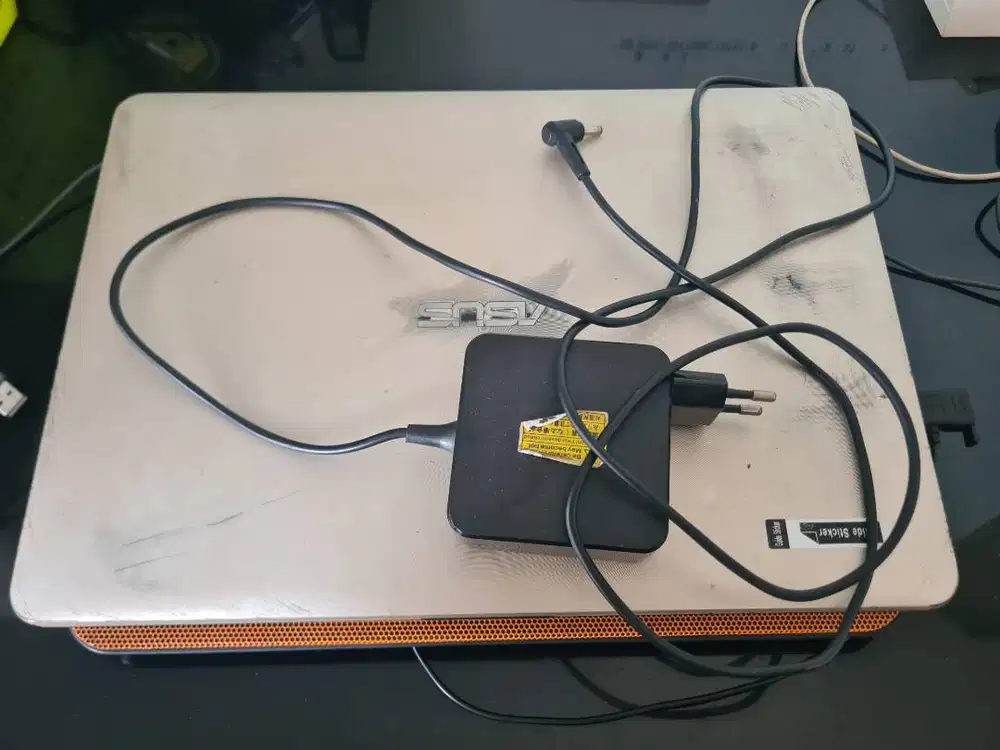 Laptop ASUS X442URR Second Normal
