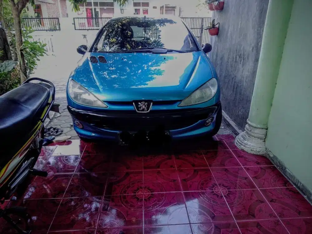 mobil peugeot 206