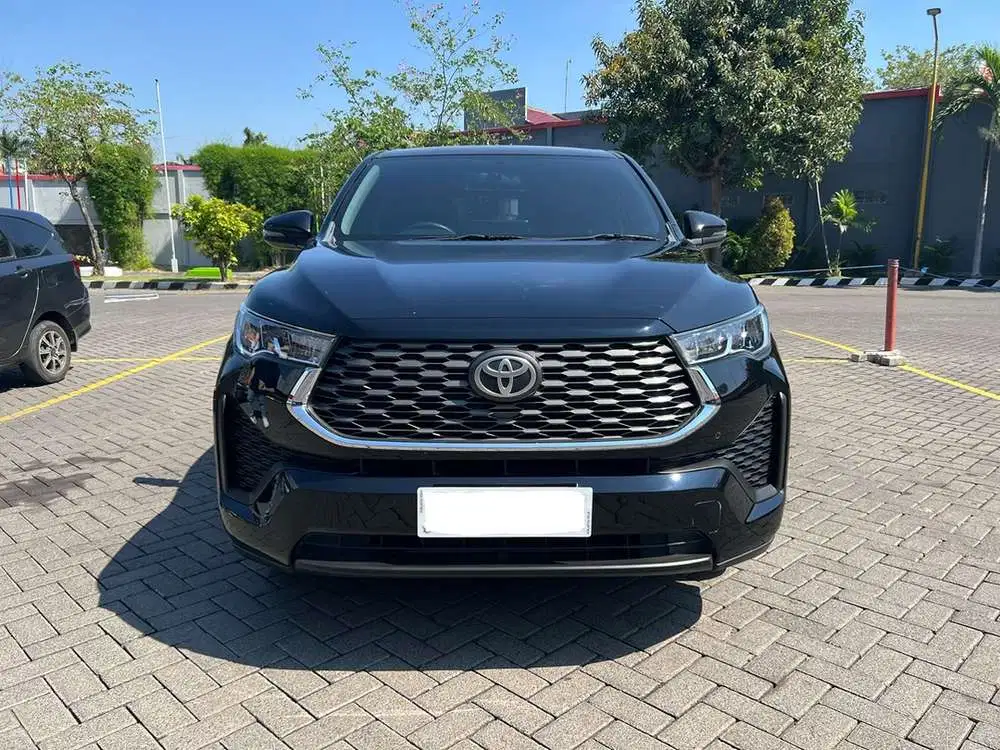 Toyota Innova Zenix V 2023 Bensin