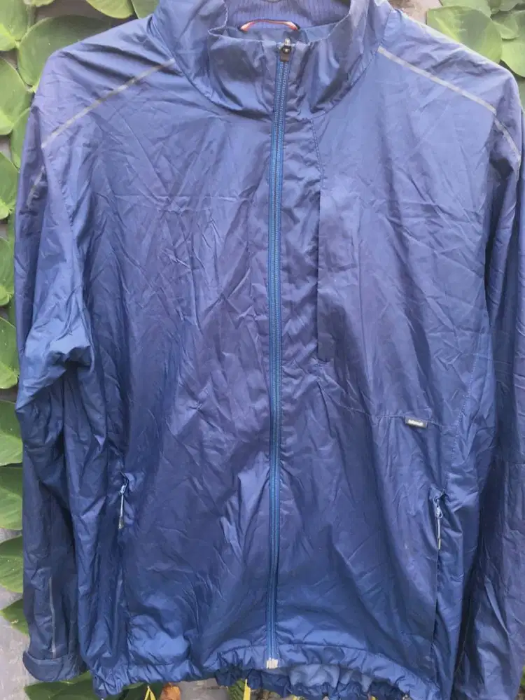 Jaket Outdoor Lafuma Windbreaker Navy Size M-L
