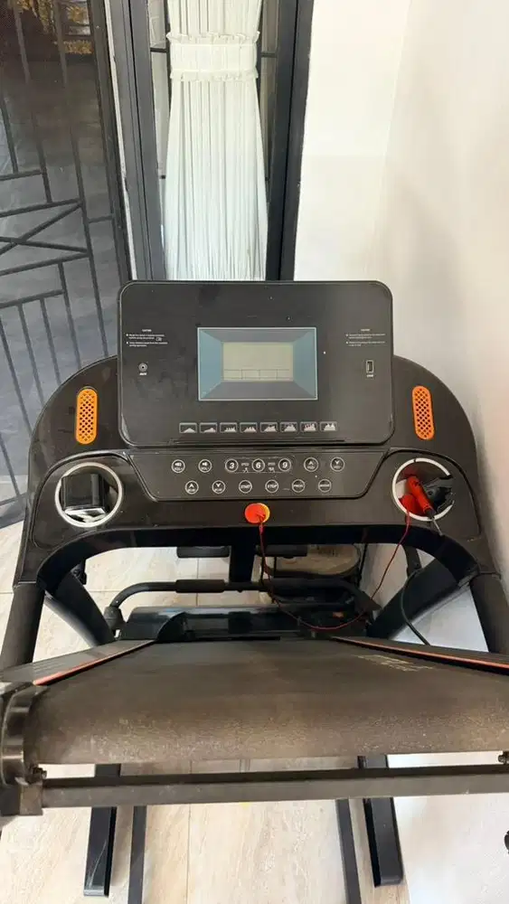 Dijual Treadmil Total TL-680