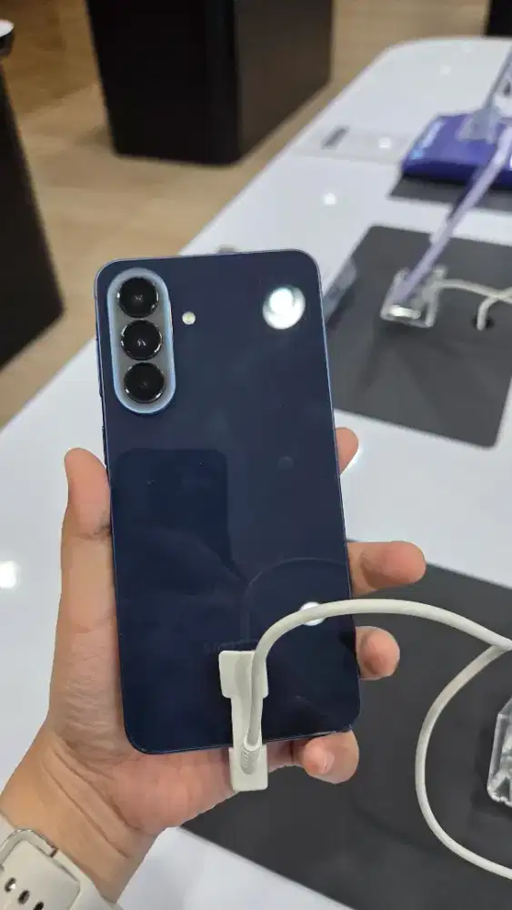 Samsung galaxy A57