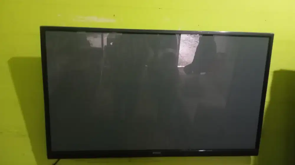 Jual TV layar besar mulus