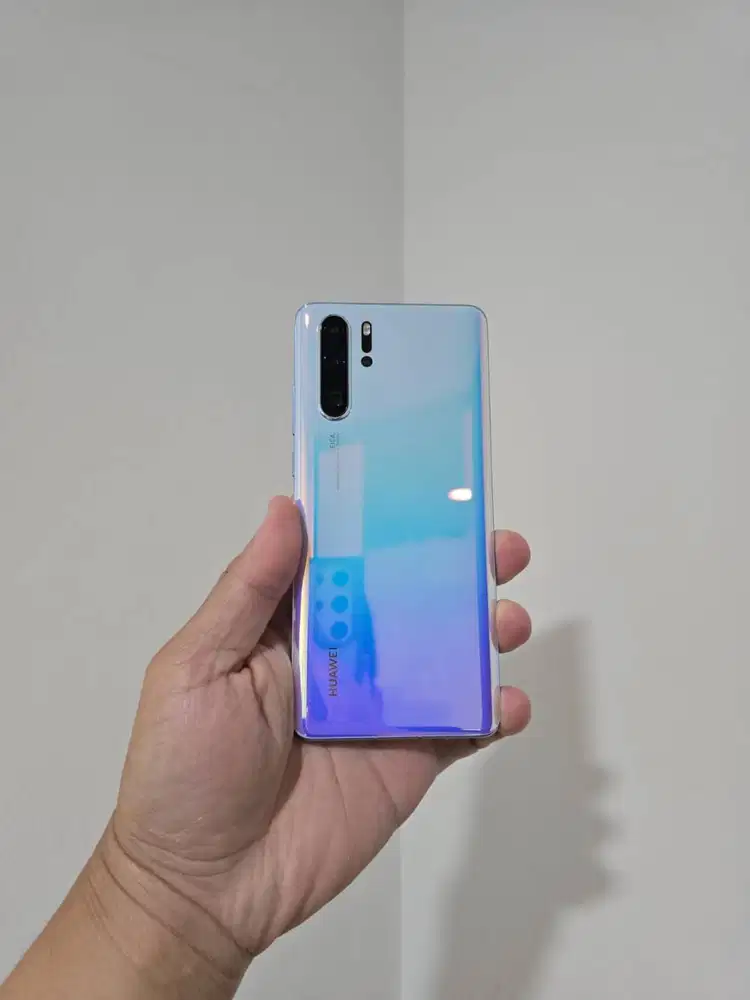 Huawei P30 Pro Ex Resmi Breathing Crystal 8/256 Minus 8GB 256GB