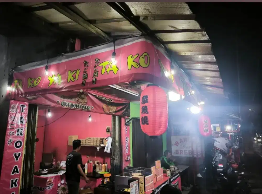 Di cari Crew untuk Outlet Takoyaki ( Shiftan )