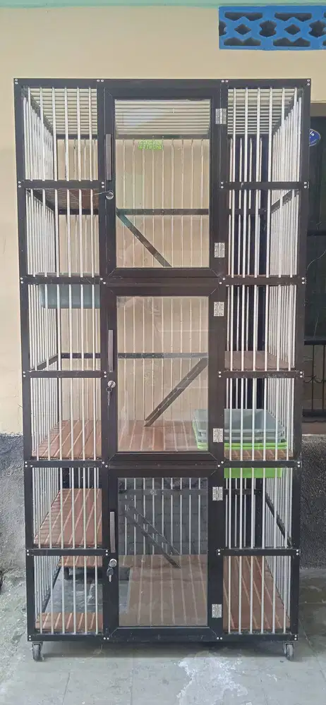 Kandang alumunium