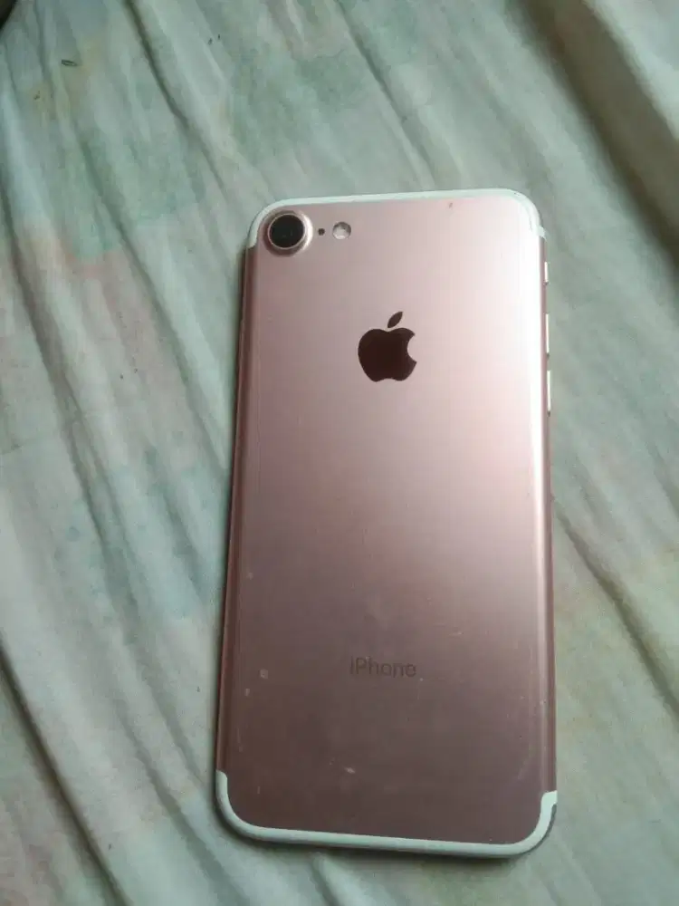 Dijual iphone 7