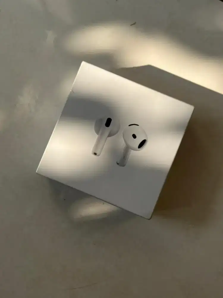 Air pods 4 new dpt hadiah dari kantor original apple