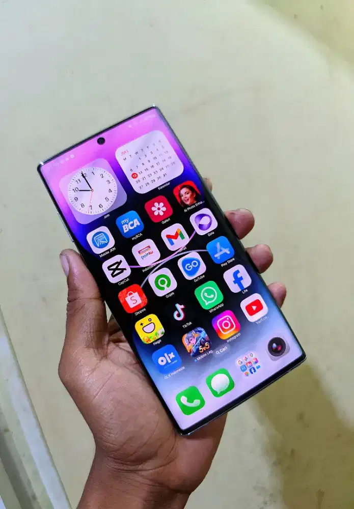 Samsung galaxy note 10 plus edge lengkung layar gede mulus siap pakai
