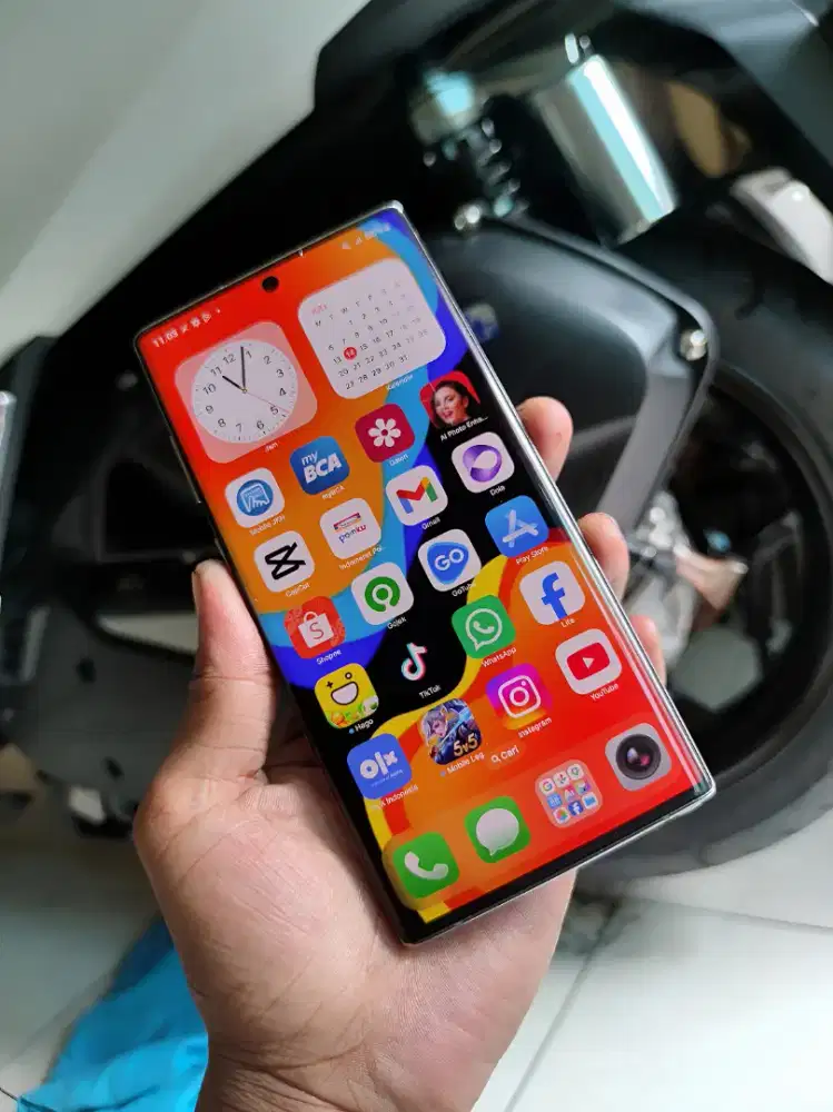 Samsung galaxy note 10 plus edge lengkung layar gede mulus siap pakai
