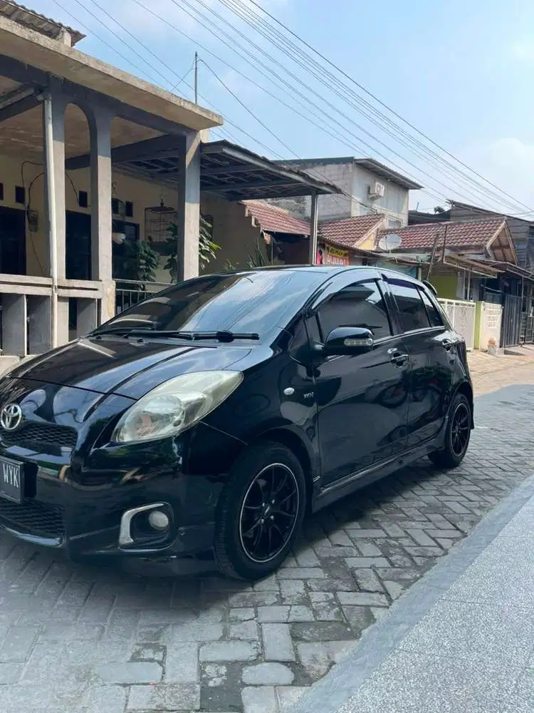 Toyota Yaris 2012 Bensin