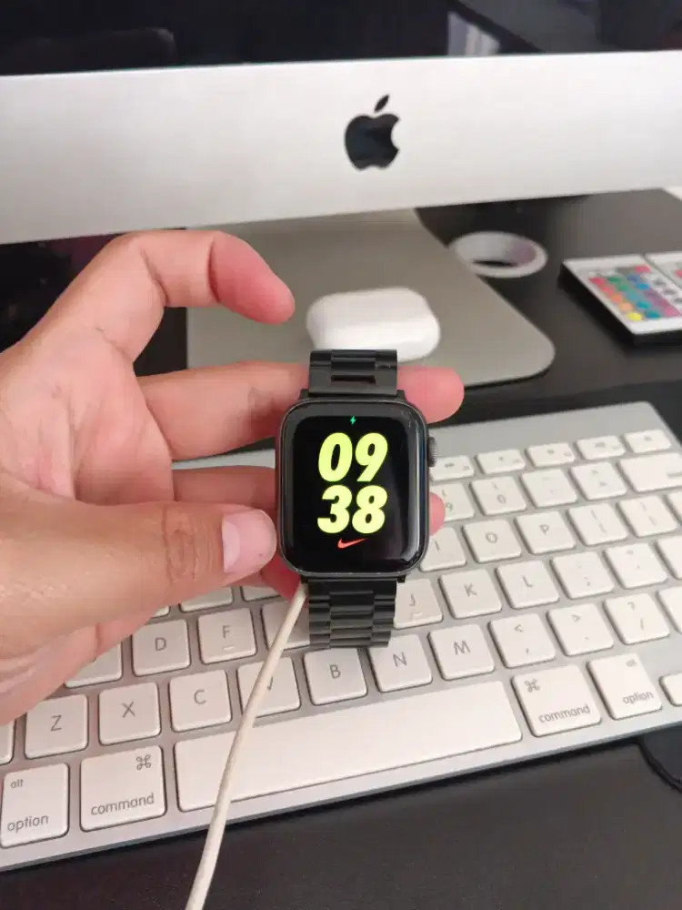 APPLE WATCH SERIES 4 NIKE EDITION 44MM