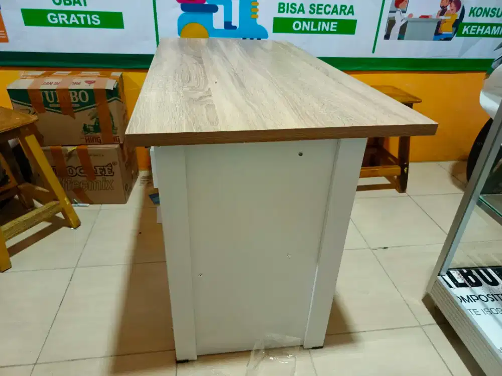 MEJA KASIR ROMARO