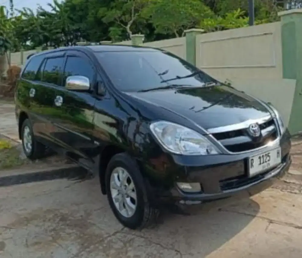 Kijang Innova V 2.0 Matic 2006 Hitam
