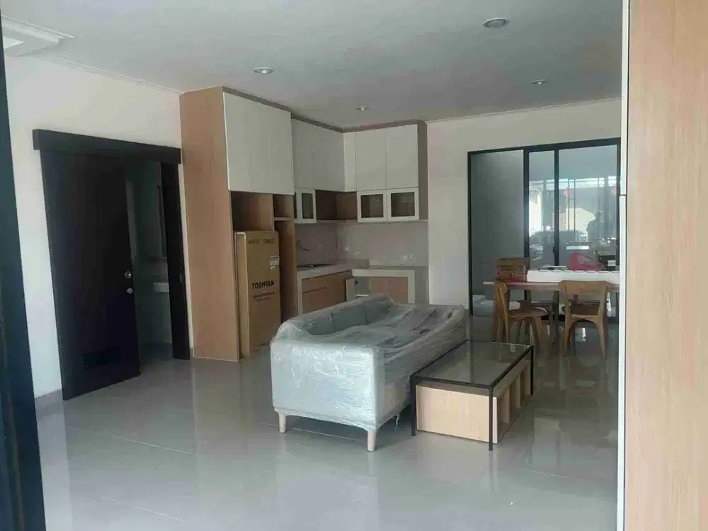 DISEWAKAN MURAH RUMAH PIK MILENIAL 6X15 FULL FURNISH 3 KAMAR TIDUR POSISI BAGUS