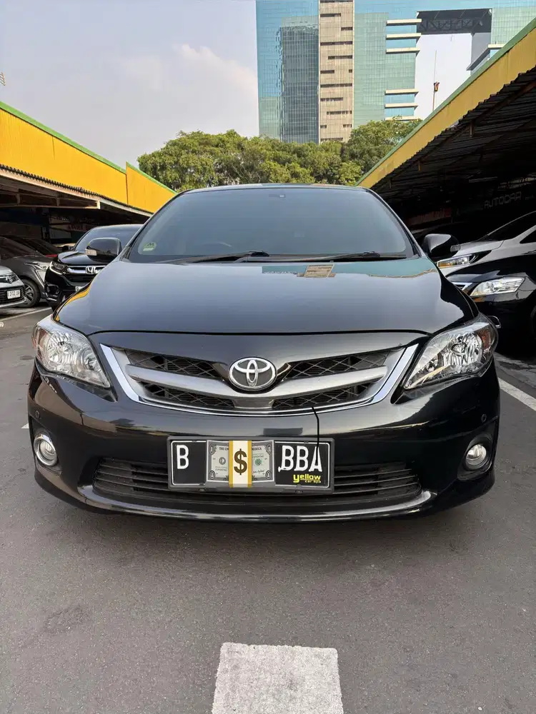 Toyota Corolla Altis V 2.0 AT Tahun 2011